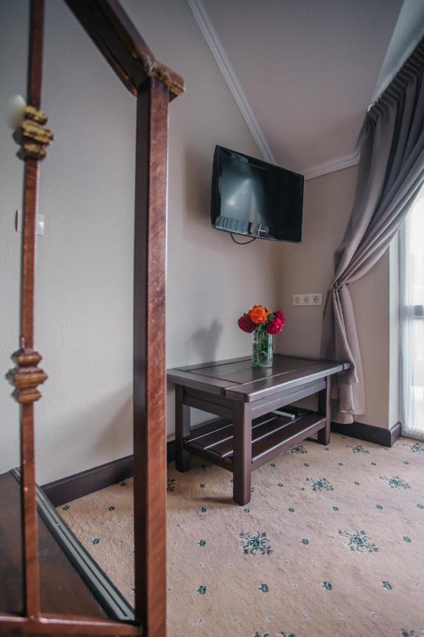 Rubel Aparthotel&Spa Yaremche Ngoại thất bức ảnh
